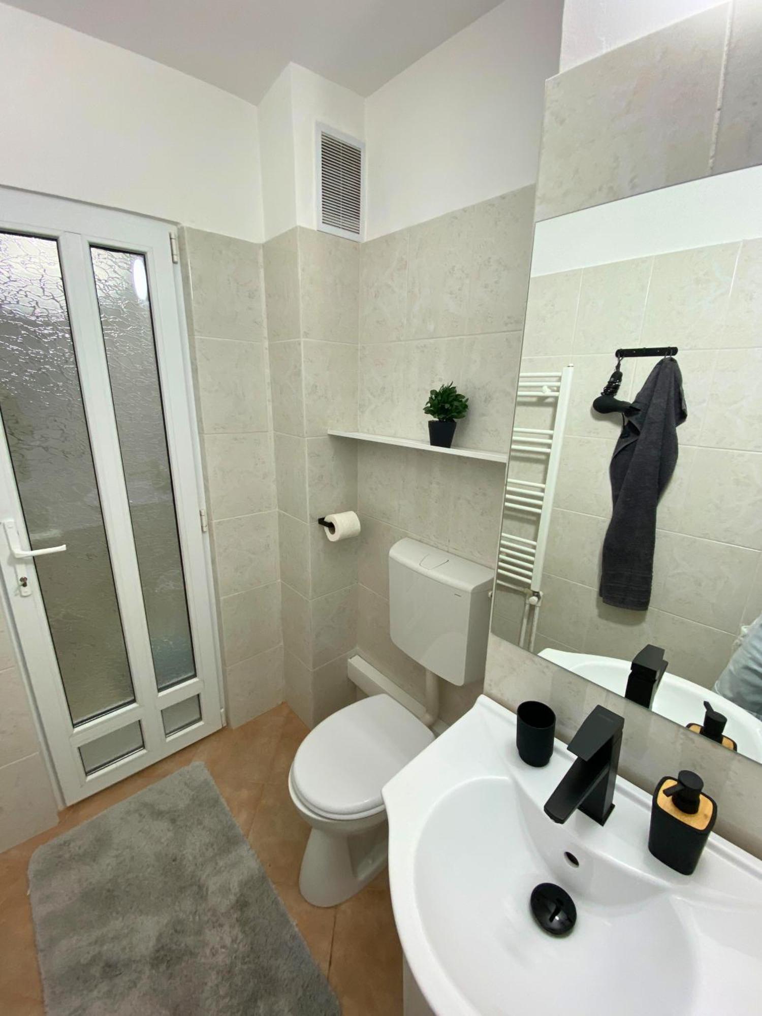 Apartament Fălticeni Εξωτερικό φωτογραφία
